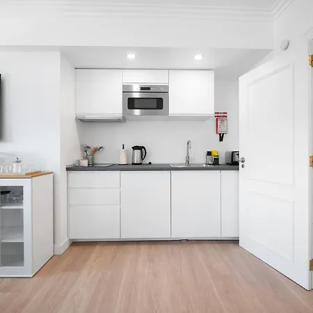 Mbird 19 402 Апартаменты Эшторил